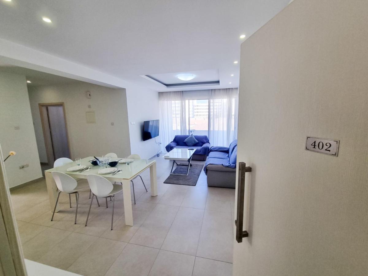 Seaside Elegance Retreat Daire Larnaca Dış mekan fotoğraf